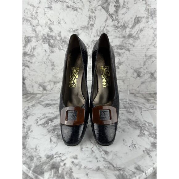 Vintage Salvatore Ferragamo Black Leather Heels Size 9 AA Tortoise Shell Buckle - Picture 4 of 9